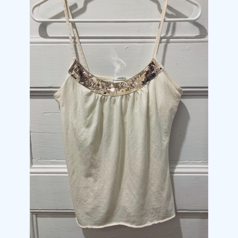 Cream colored tank-top with gold sequence
